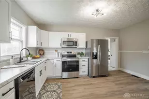 115 Vine St, Ludlow Falls, OH 45339 - Photo 9