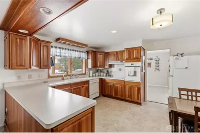 2409 E Rahn Road, Dayton, OH 45440 - Photo 15