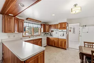 2409 E Rahn Rd, Dayton, OH 45440 - Photo 15