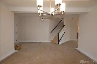 10109 Gully Pass Dr, Washington Twp, OH 45458 - Photo 7