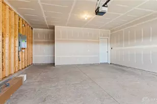 2912 Hoying Dr, Troy, OH 45373 - Photo 33