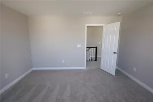 10084 Gully Pass Dr, Washington Twp, OH 45458 - Photo 17