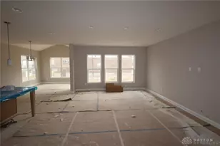 10084 Gully Pass Dr, Dayton, OH 45458 - Photo 13