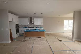 10084 Gully Pass Dr, Dayton, OH 45458 - Photo 7