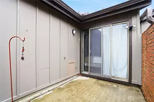 6161 Quinella Way, Centerville, OH 45459 - Photo 37