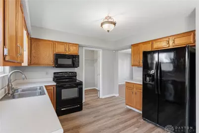 140 Hollytree Drive, Middletown, OH 45044 - Photo 21