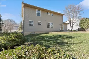 140 Hollytree Dr, Middletown, OH 45044 - Photo 7