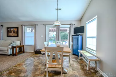 6774 Evergreen Circle, Huber Heights, OH 45424 - Photo 15