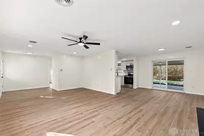 1571 Sycamore Avenue, Dayton, OH 45432 - Photo 11