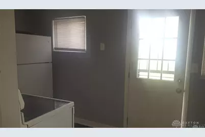 4460 Curundu Avenue, Dayton, OH 45416 - Photo 7