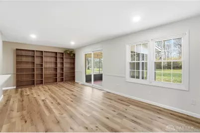 6071 Marshall Road, Centerville, OH 45459 - Photo 11