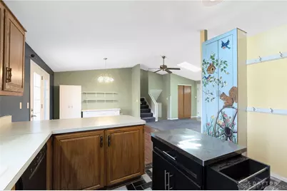 8966 Haddix Road, Fairborn, OH 45324 - Photo 13