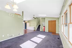 8966 Haddix Rd, Fairborn, OH 45324 - Photo 7