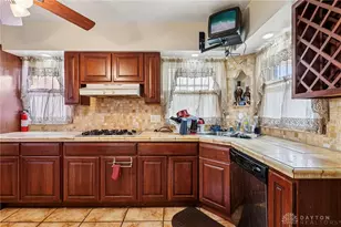 1740 Burbank Dr, Dayton, OH 45406 - Photo 9