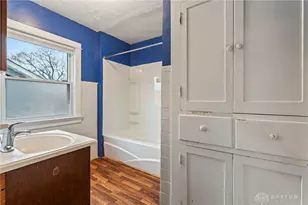 216 E Beechwood Ave, Dayton, OH 45405 - Photo 25