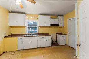 216 E Beechwood Ave, Dayton, OH 45405 - Photo 11