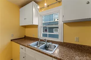 216 E Beechwood Ave, Dayton, OH 45405 - Photo 13