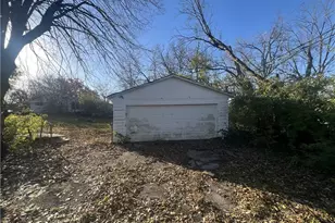 2035 Wesleyan Rd, Dayton, OH 45406 - Photo 5