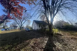 2035 Wesleyan Rd, Dayton, OH 45406 - Photo 3