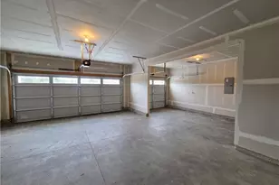 3158 Scarborough Ct, Butler Twp, OH 45414 - Photo 9