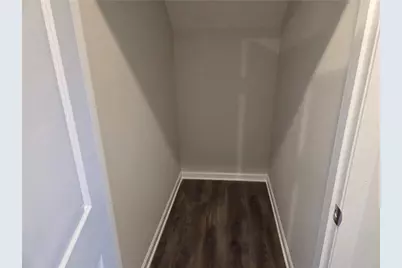 3158 Scarborough Court, Butler Twp, OH 45414 - Photo 5