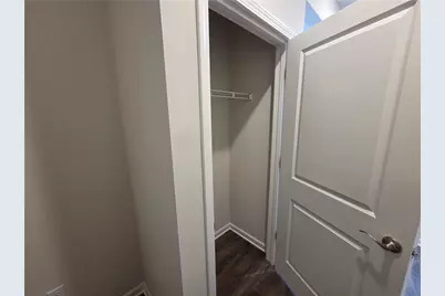 3158 Scarborough Court, Butler Twp, OH 45414 - Photo 7