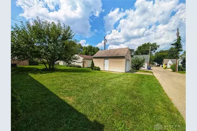 445 Peach Orchard Avenue, Dayton, OH 45419 - Photo 19