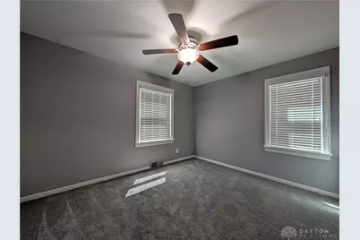 445 Peach Orchard Avenue, Dayton, OH 45419 - Photo 5