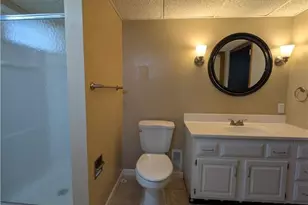 445 Peach Orchard Ave, Dayton, OH 45419 - Photo 17