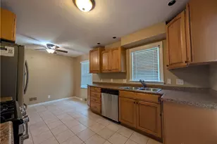 445 Peach Orchard Ave, Dayton, OH 45419 - Photo 11