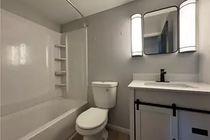 30 Poinciana Dr, Dayton, OH 45459 - Photo 9