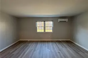 30 Poinciana Dr, Dayton, OH 45459 - Photo 5