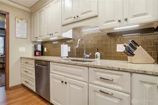 6892 Tifton Green Trail, Dayton, OH 45459 - Photo 25