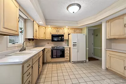 686 Doe Crossing, Centerville, OH 45459 - Photo 29