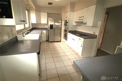 1935 Philadelphia Drive, Dayton, OH 45406 - Photo 13