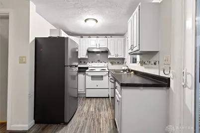 556 Shadowlawn Avenue, Dayton, OH 45419 - Photo 11