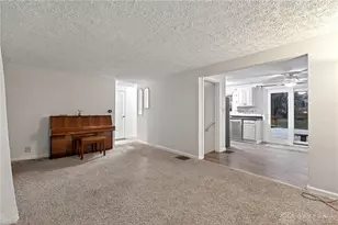 556 Shadowlawn Ave, Dayton, OH 45419 - Photo 9