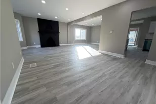 1615 Burroughs Dr, Dayton, OH 45406 - Photo 5