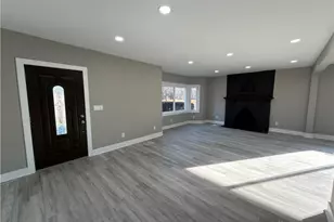 1615 Burroughs Dr, Dayton, OH 45406 - Photo 9