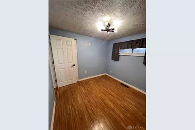 6204 Alter Road, Huber Heights, OH 45424 - Photo 11