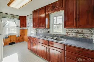 207 W Roseland Ave, Springfield, OH 45503 - Photo 11