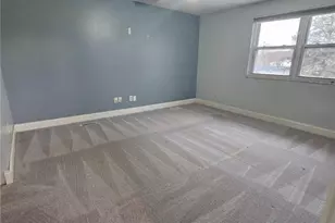 7937 Rustic Woods Dr, Dayton, OH 45424 - Photo 11