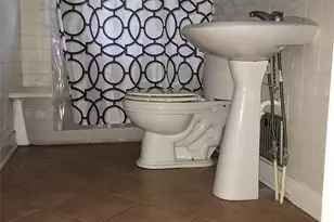 559/561 Evergreen Ave, Dayton, OH 45402 - Photo 3