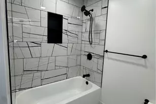 6750 Shadow Brook Dr, Dayton, OH 45426 - Photo 15