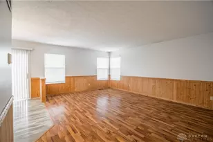 6651 Greeley Ave, Dayton, OH 45424 - Photo 9