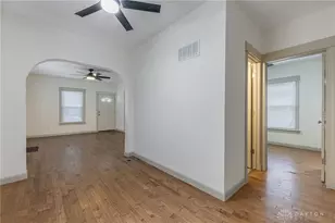 1117 S Main St, Franklin, OH 45005 - Photo 7