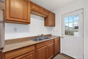 153 N Diana Ln, Fairborn, OH 45324 - Photo 11