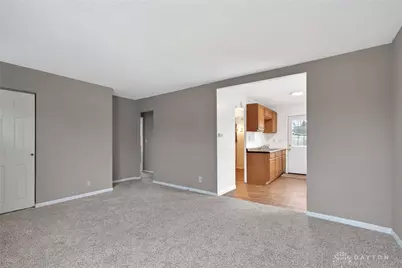 153 N Diana Lane, Fairborn, OH 45324 - Photo 9