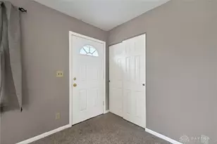 153 N Diana Ln, Fairborn, OH 45324 - Photo 5