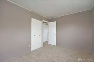 153 N Diana Ln, Fairborn, OH 45324 - Photo 13